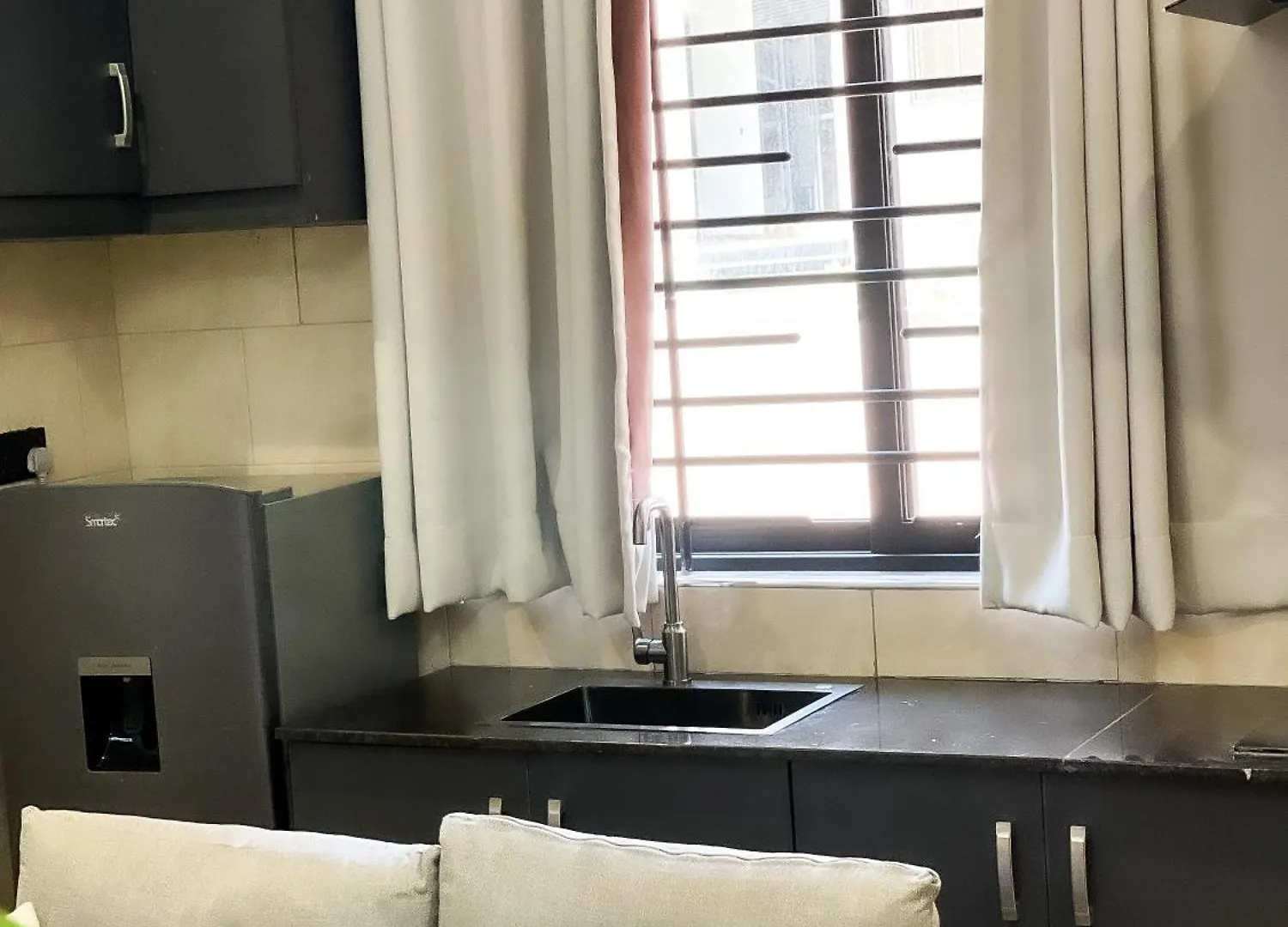 شقة Nsiimenta Stay 1Br كامبالا